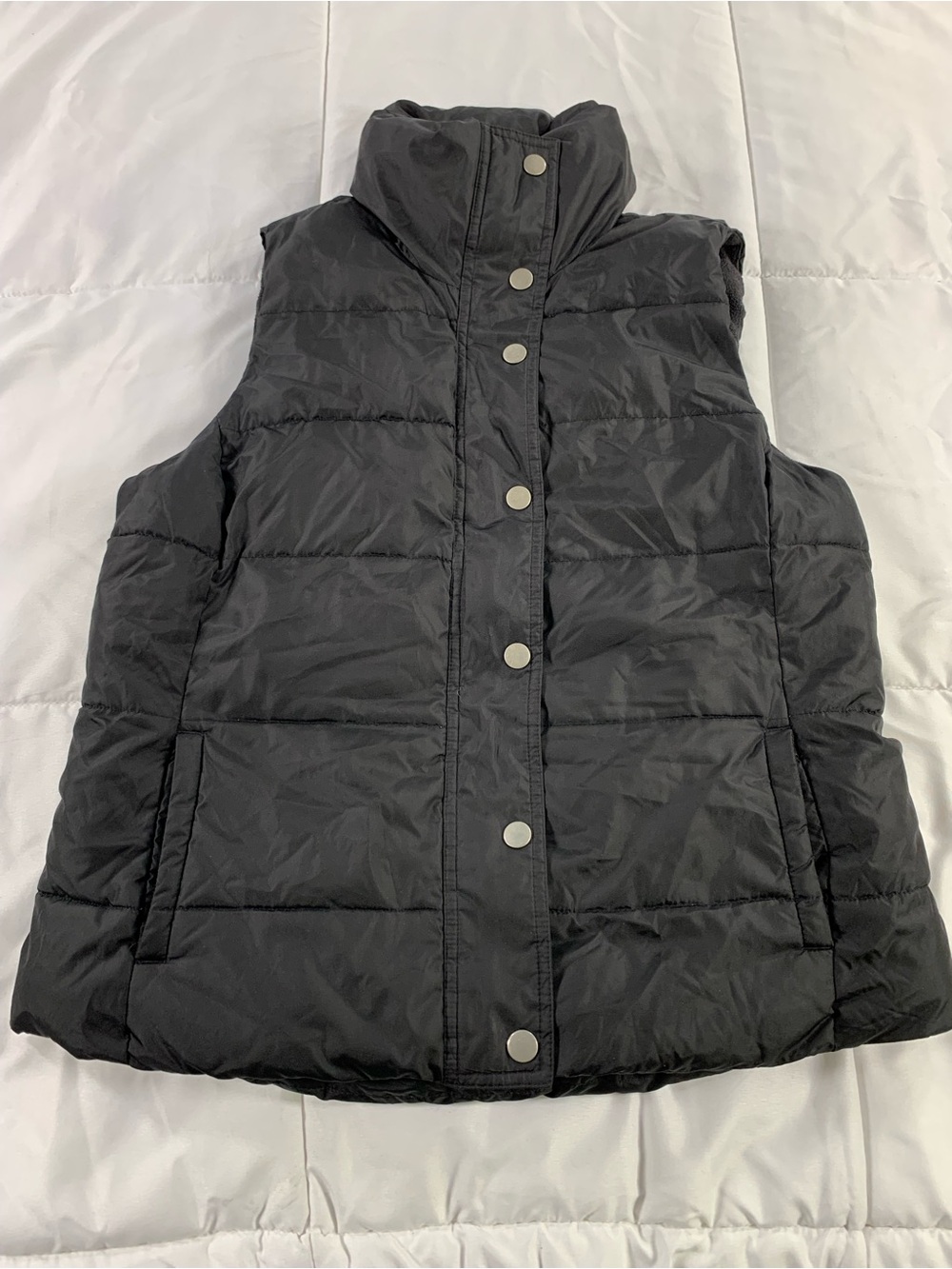 Pre loved OLD NAVY vest womens size L